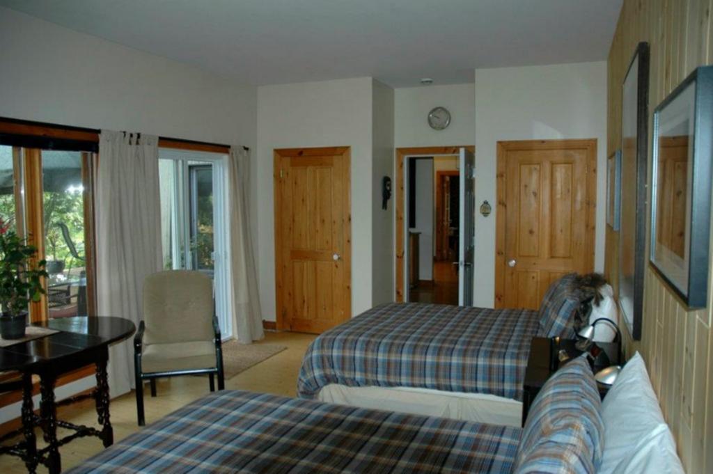 Gite Au Pied Du Courant De Gilbert Desjardins Mont-Laurier Quarto foto