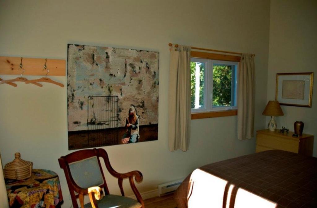 Gite Au Pied Du Courant De Gilbert Desjardins Mont-Laurier Quarto foto